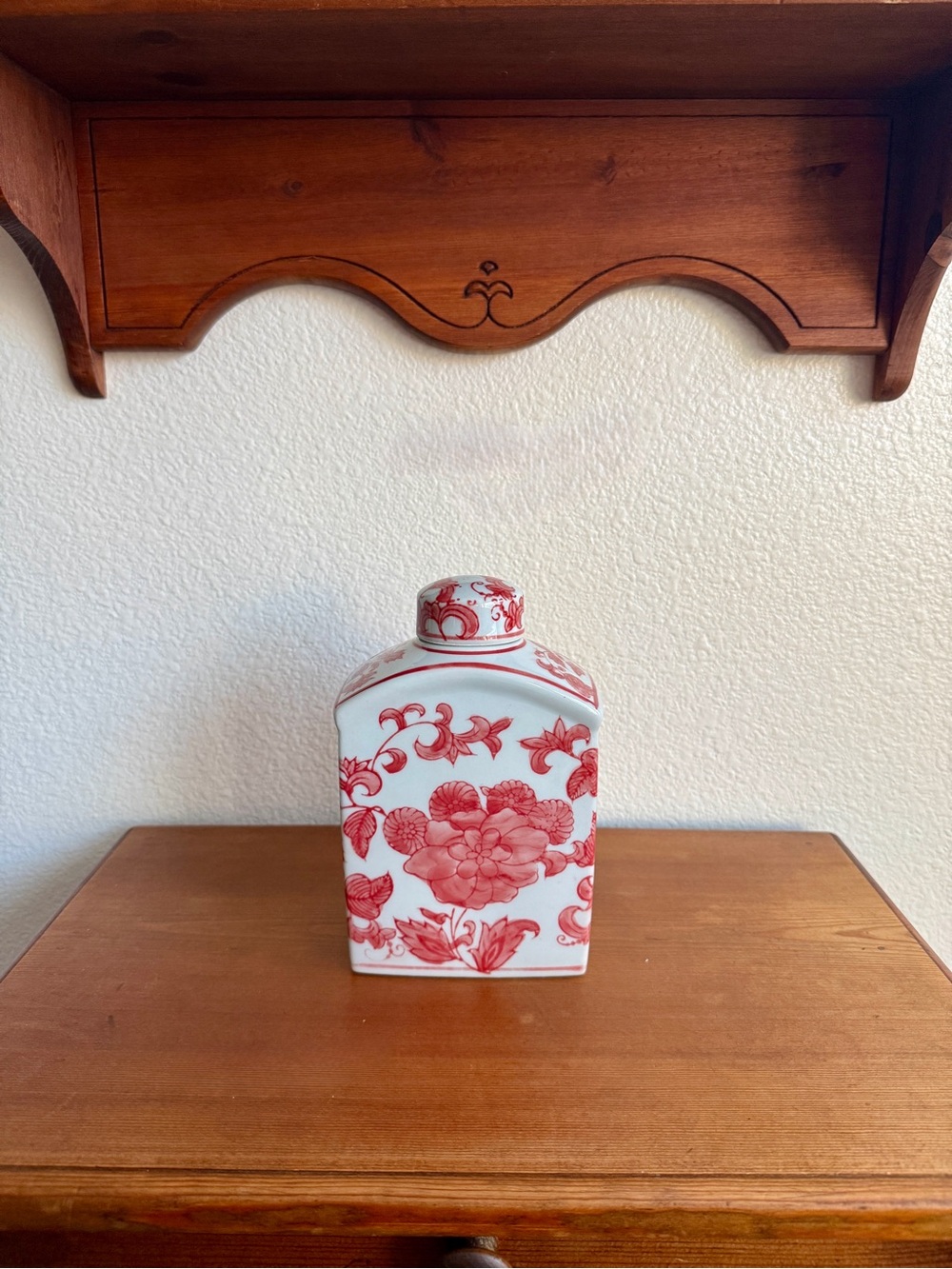 Vintage red chinoiserie tea caddy jar